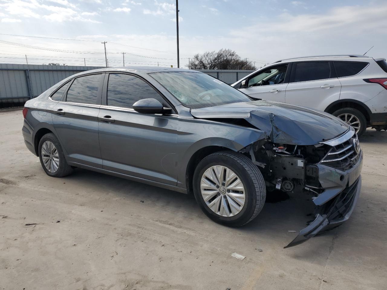 2020 Volkswagen Jetta - Image 4