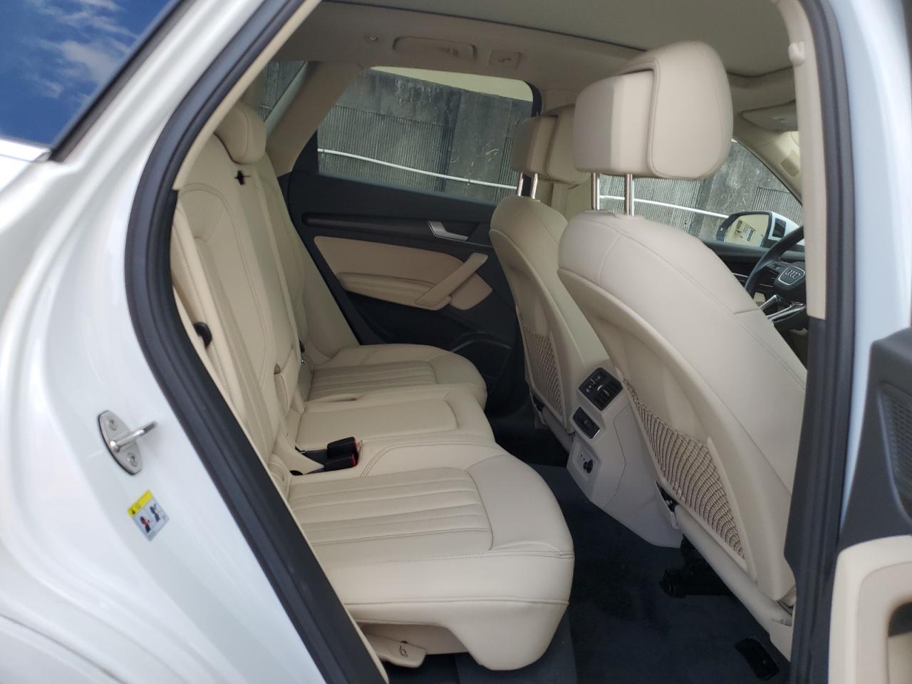 2023 Audi Q5 - Image 11