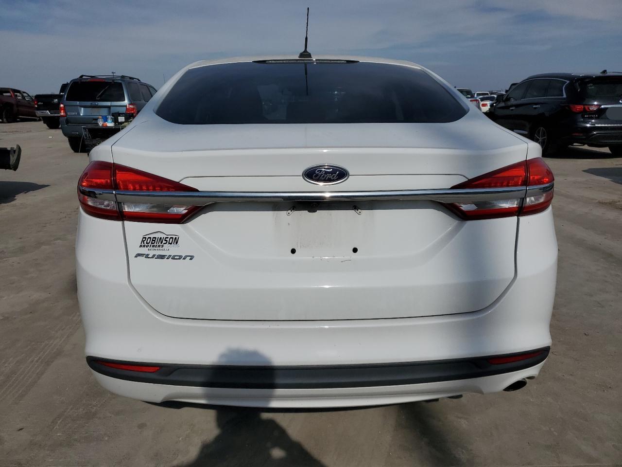 2017 Ford Fusion - Image 6