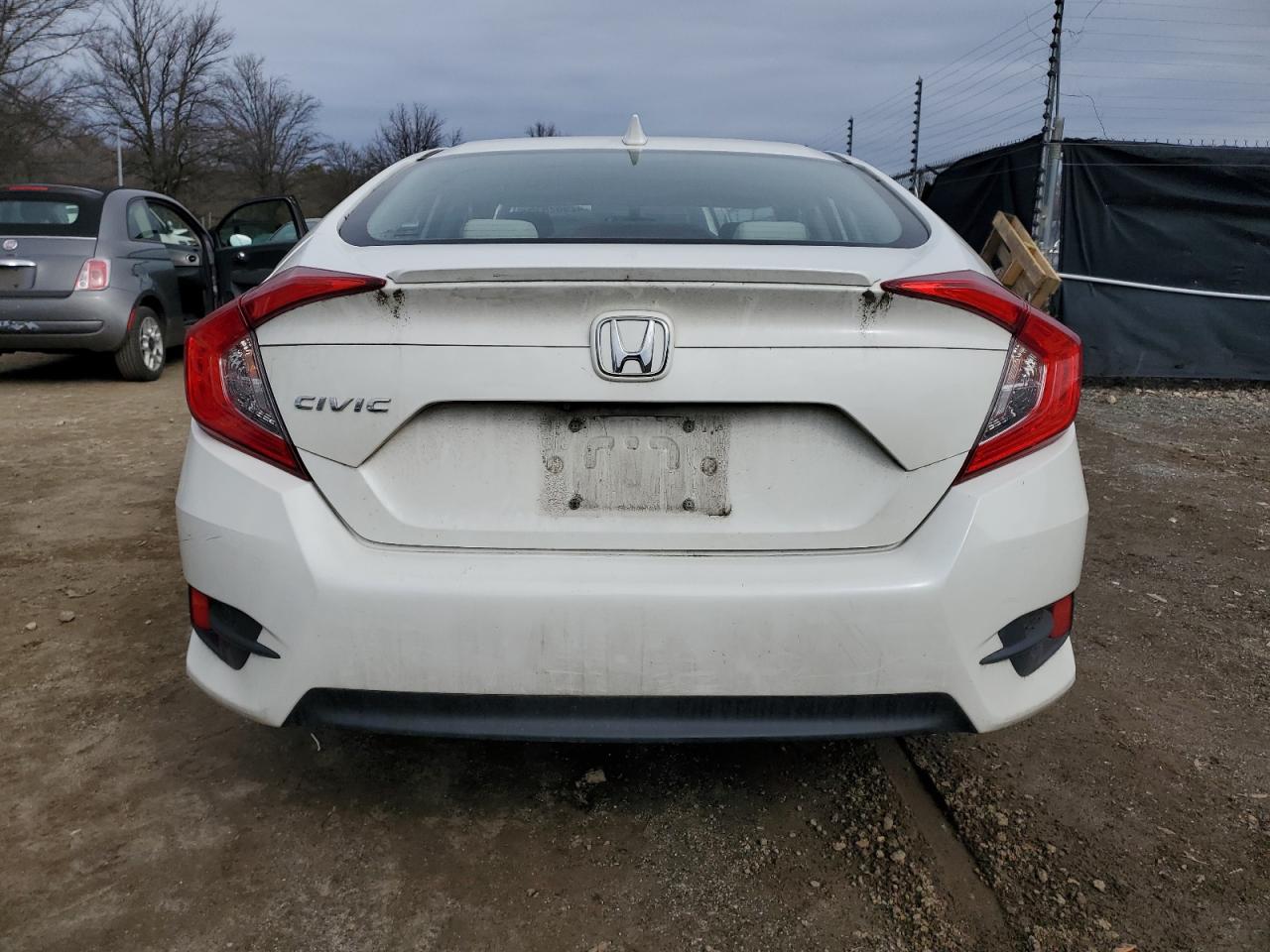 2017 Honda Civic - Image 6
