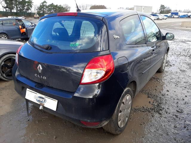 2011 RENAULT CLIO PZAZ