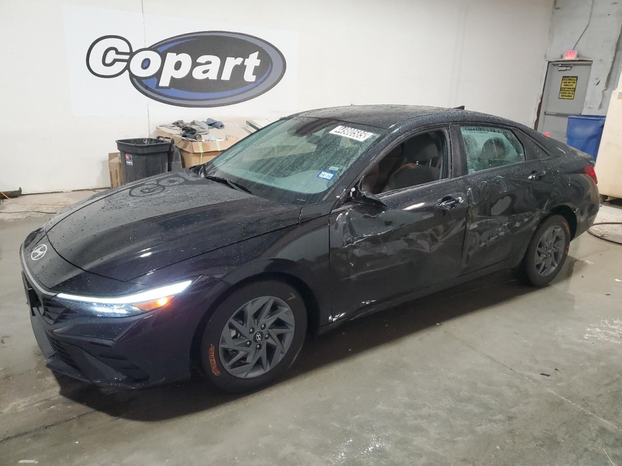 2024 Hyundai Elantra - Image 1
