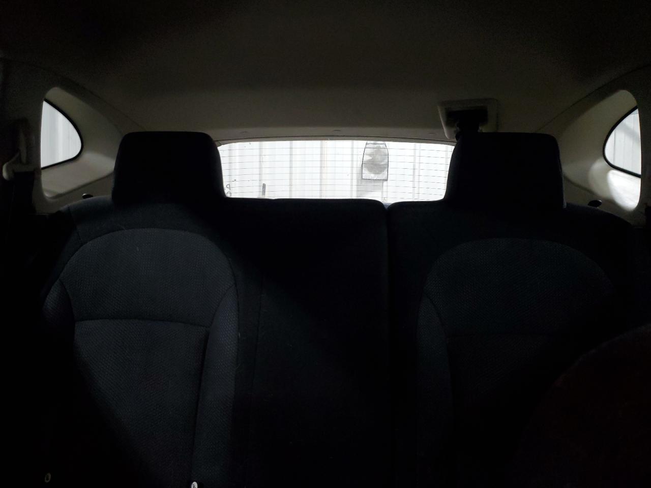 2012 Nissan Rogue - Image 10