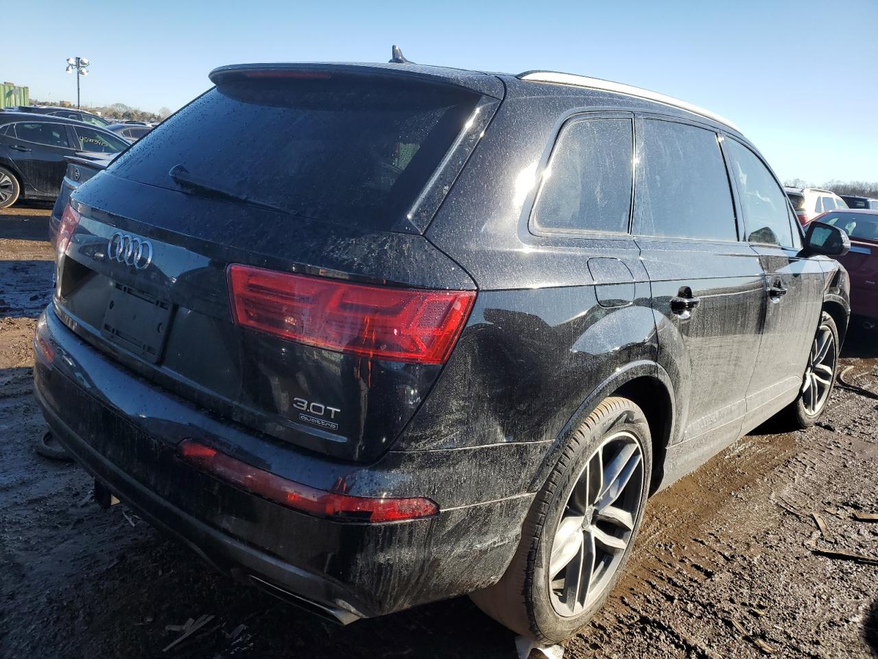 2017 Audi Q7 - Image 3