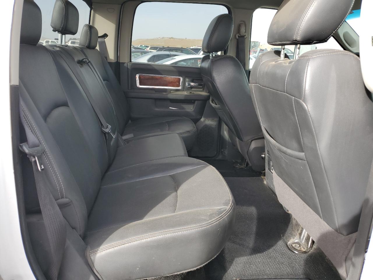 2010 Dodge RAM - Image 10