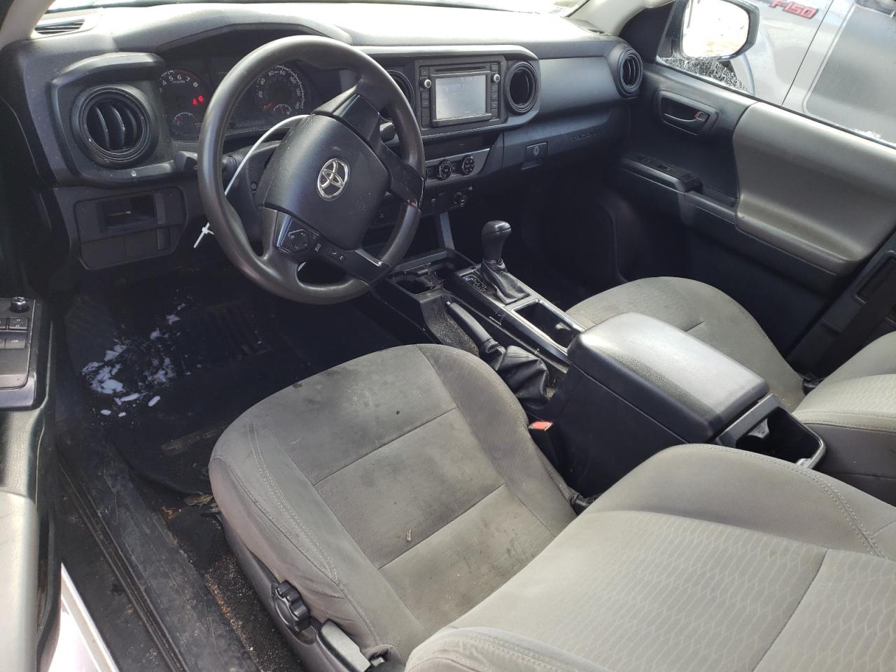 2016 Toyota Tacoma - Image 8