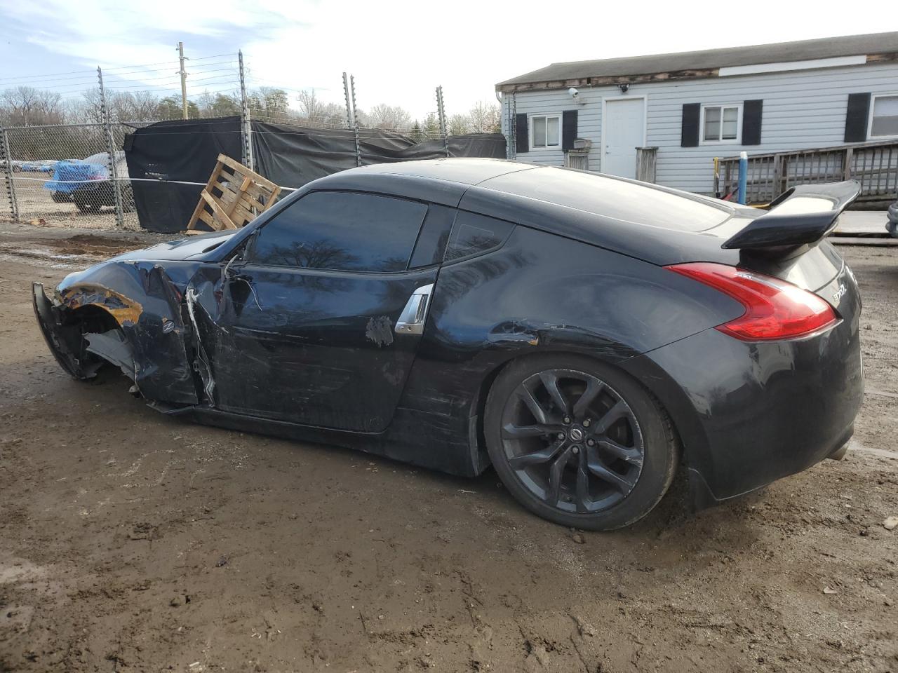 2016 Nissan 370Z - Image 2