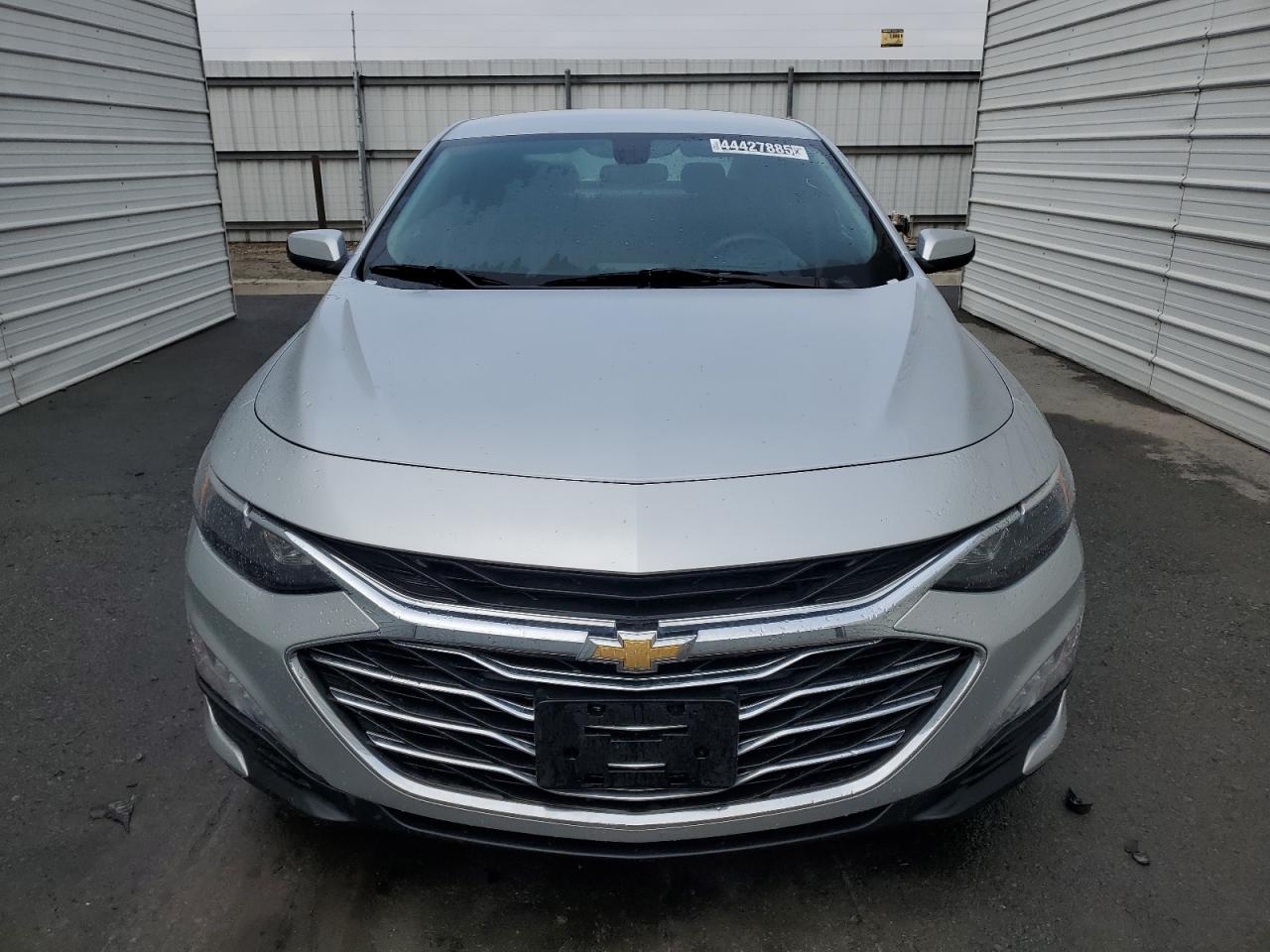 2022 Chevrolet Malibu - Image 5