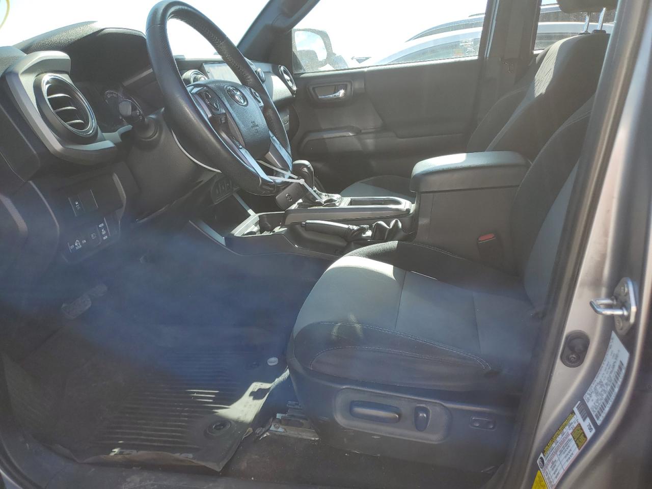 2021 Toyota Tacoma - Image 7