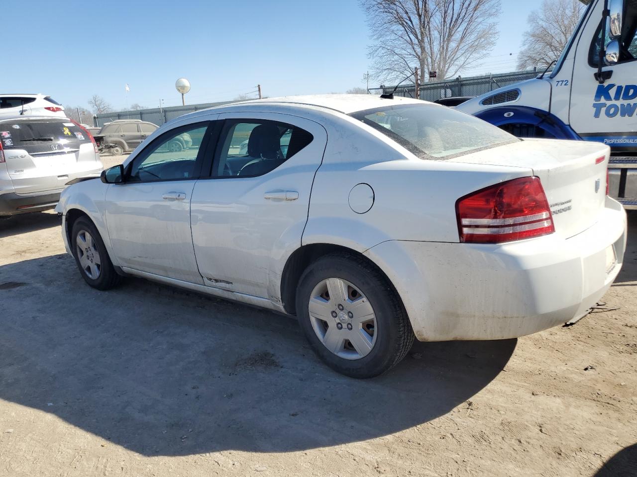 2010 Dodge Avenger - Image 2