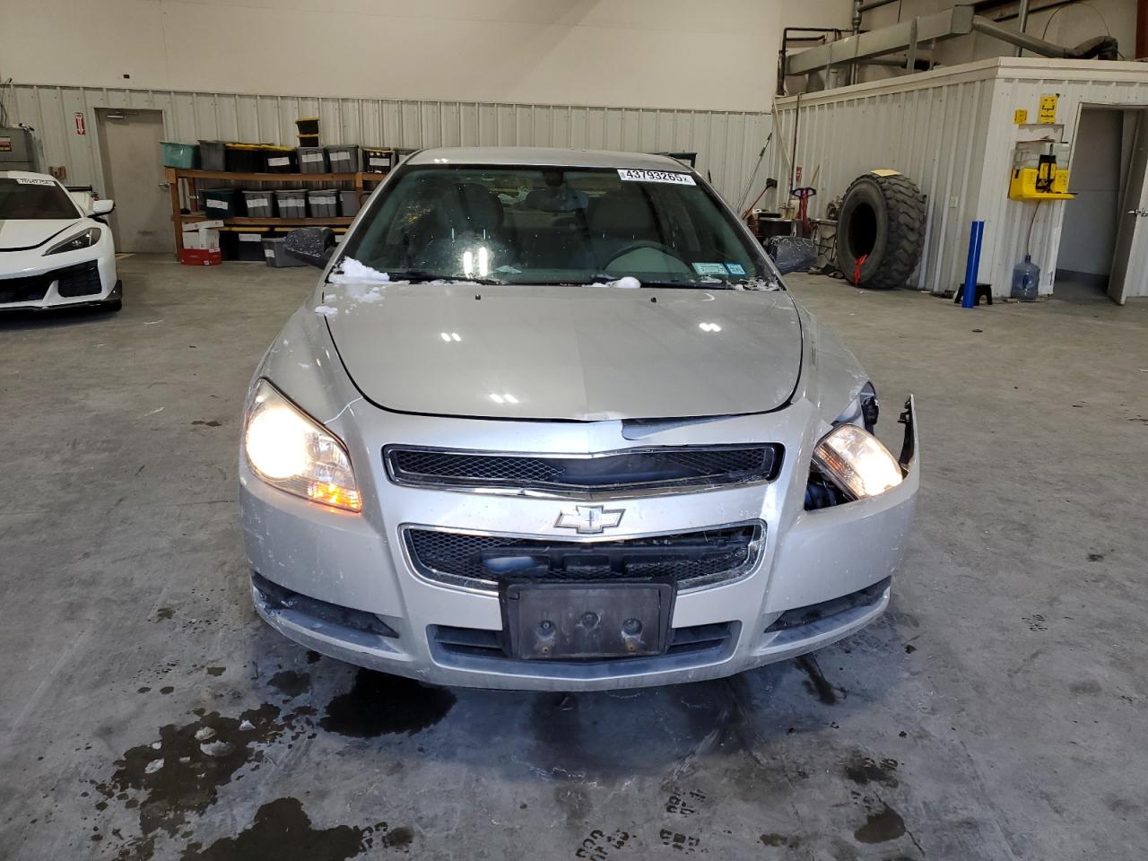 2011 Chevrolet Malibu - Image 5