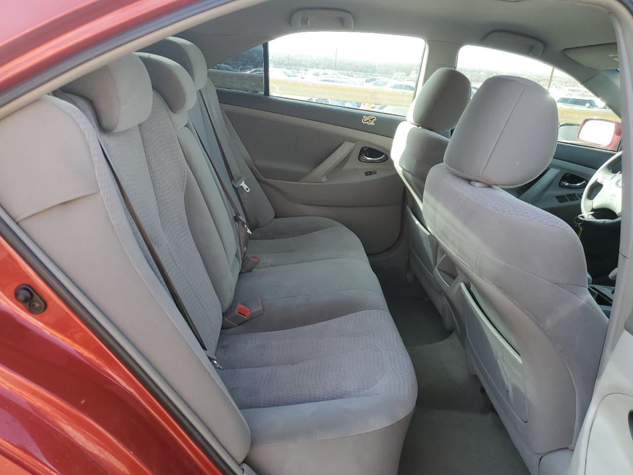 2011 Toyota Camry - Image 10