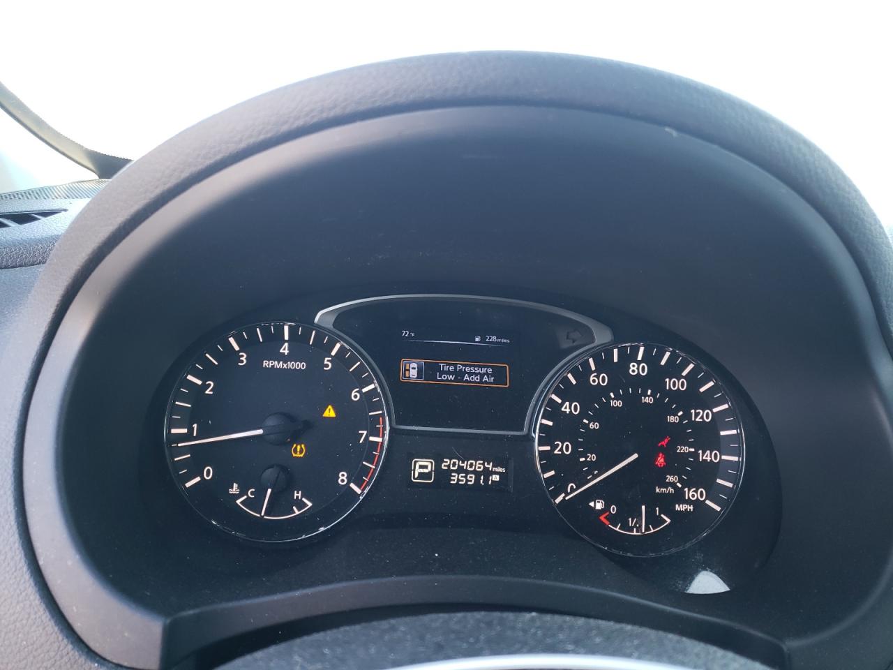 2015 Nissan Altima - Image 9