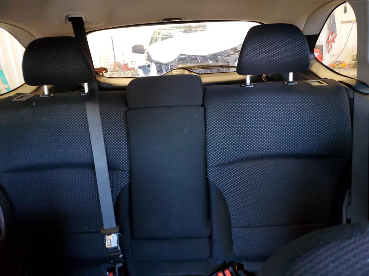 2016 Subaru Outback - Image 10