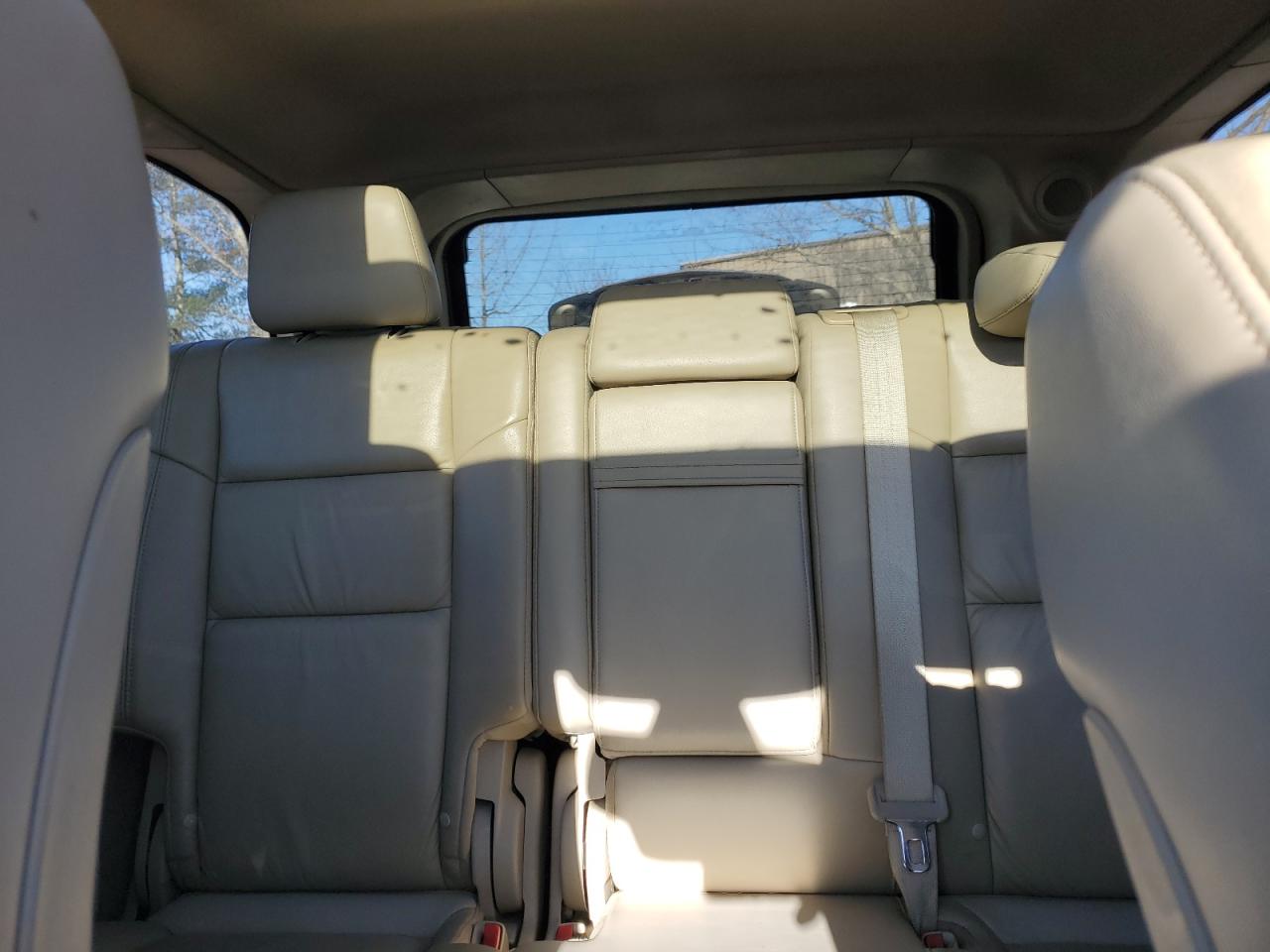 2011 Jeep Grand Cherokee - Image 10