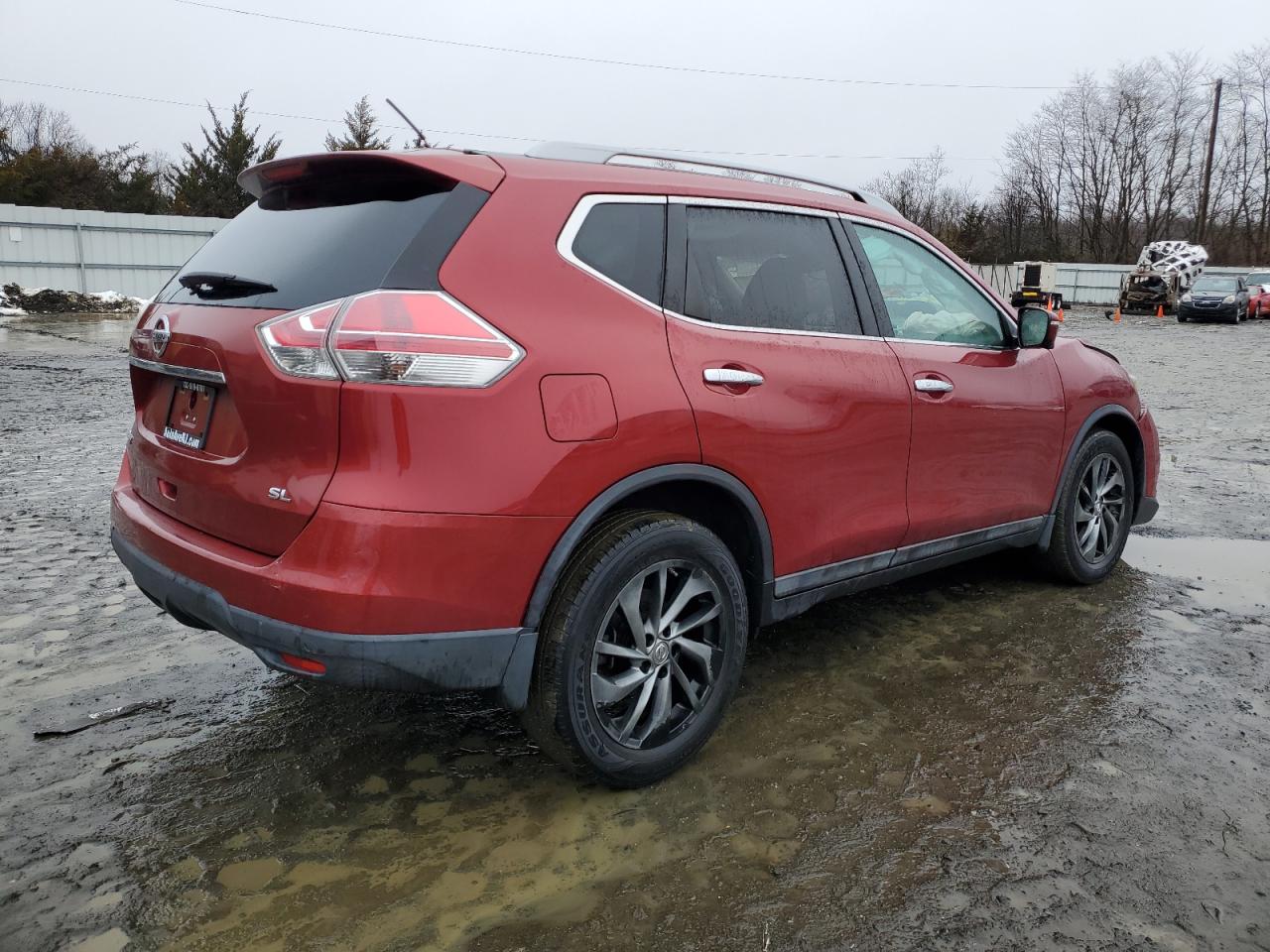 2015 Nissan Rogue - Image 3