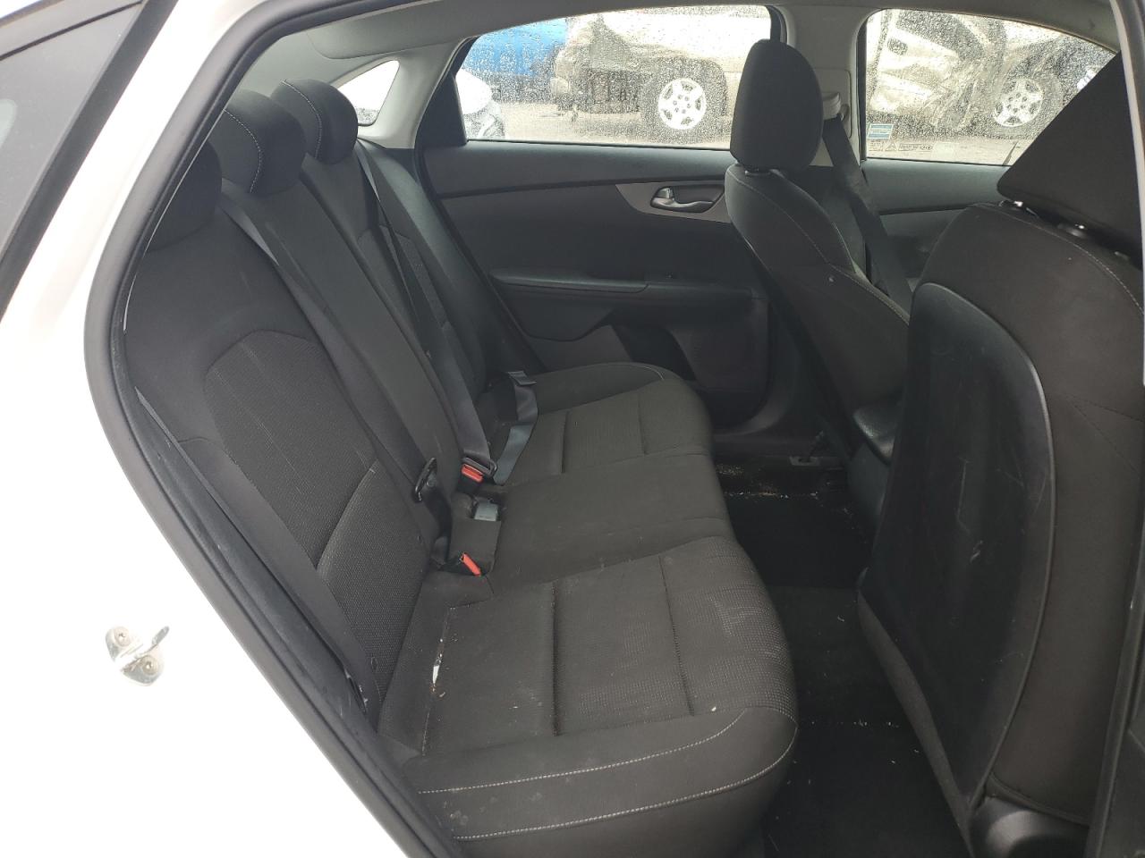 2021 Kia Forte - Image 10