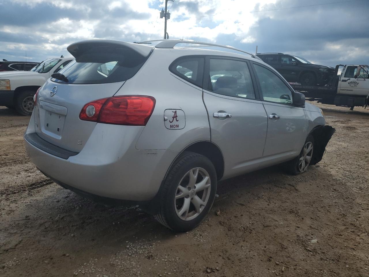 2009 Nissan Rogue - Image 3