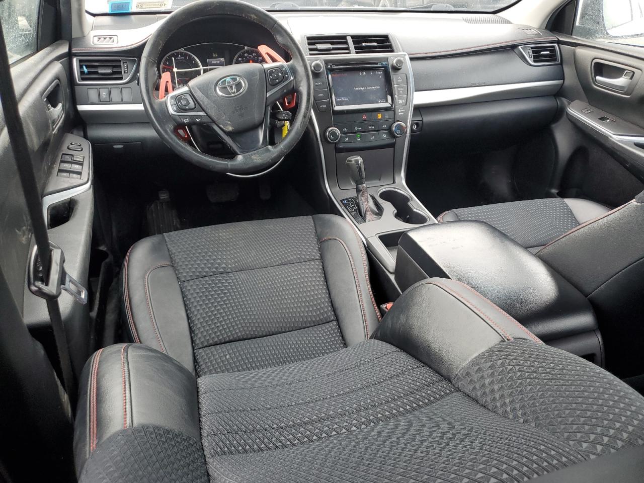 2015 Toyota Camry - Image 8