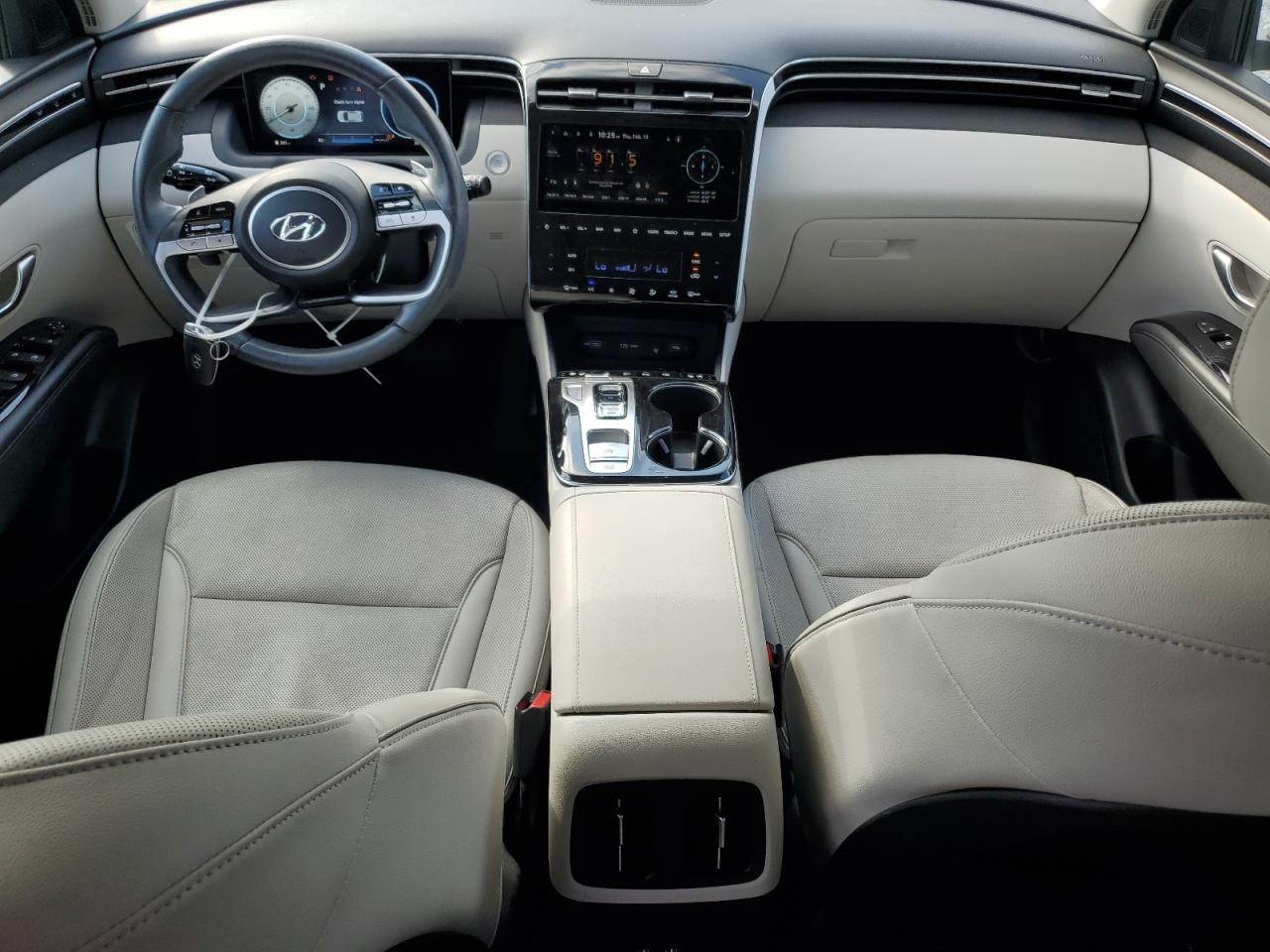 2022 Hyundai Tucson - Image 8