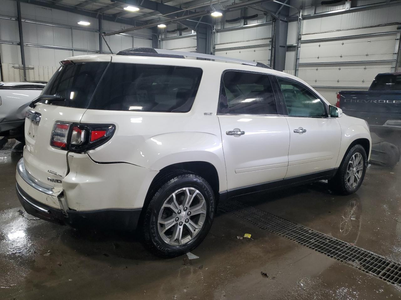 2014 GMC Acadia - Image 3