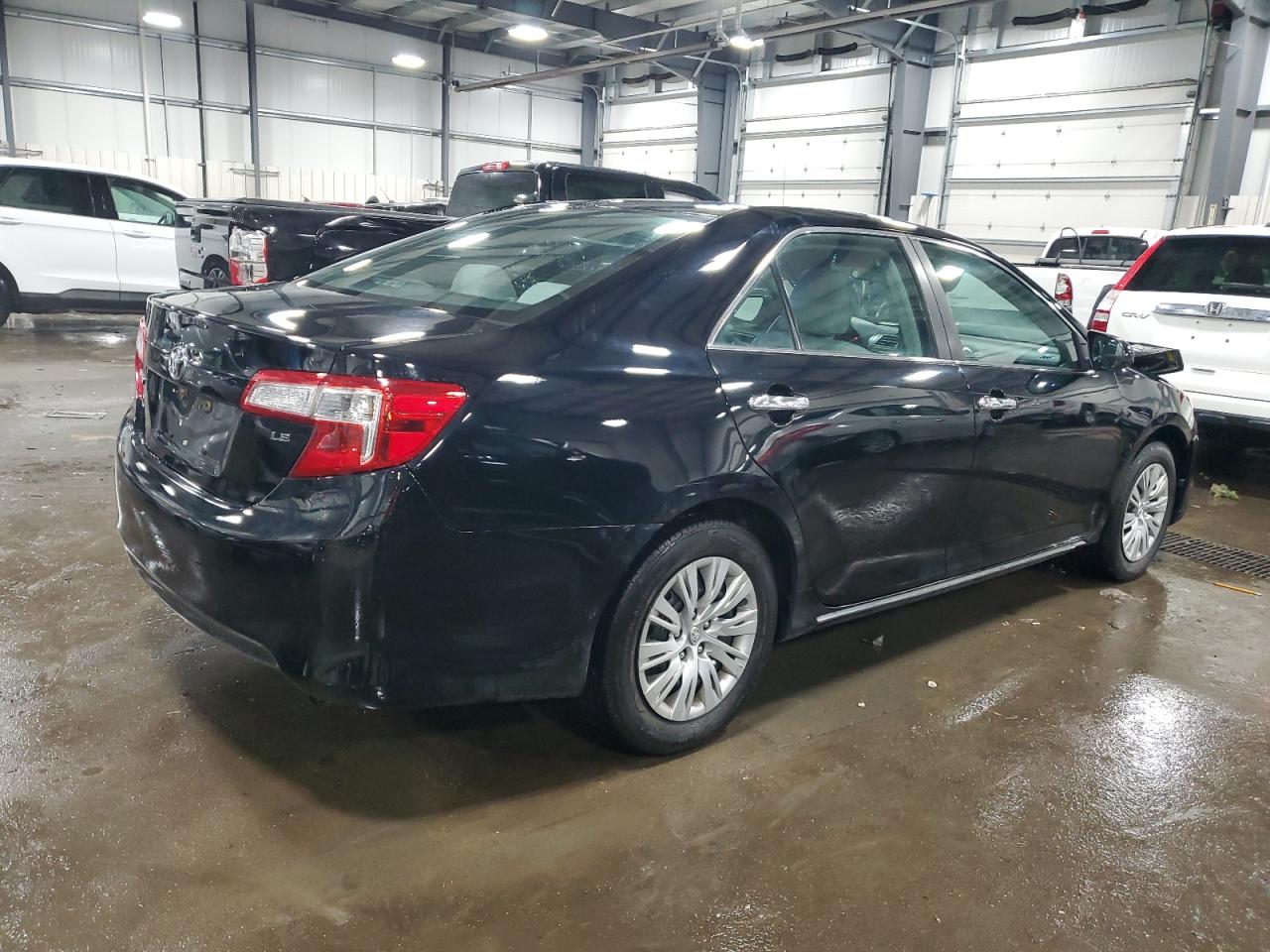 2014 Toyota Camry - Image 3