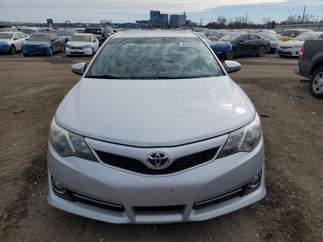 2012 Toyota Camry - Image 5