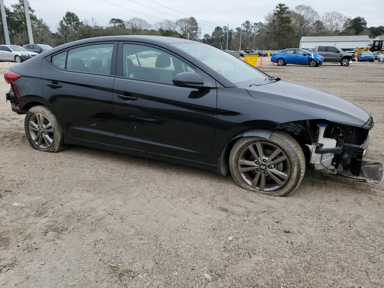 2018 Hyundai Elantra - Image 4