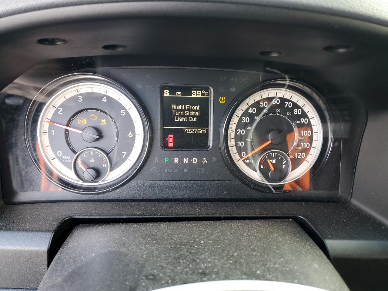 2019 RAM 1500 - Image 9