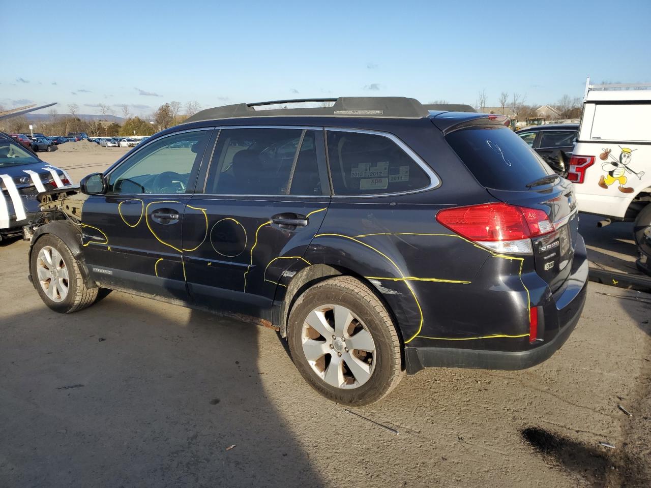 2011 Subaru Outback - Image 2