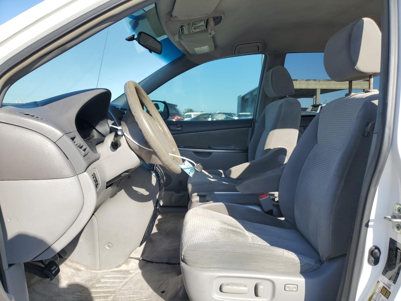 2008 Toyota Sienna - Image 7