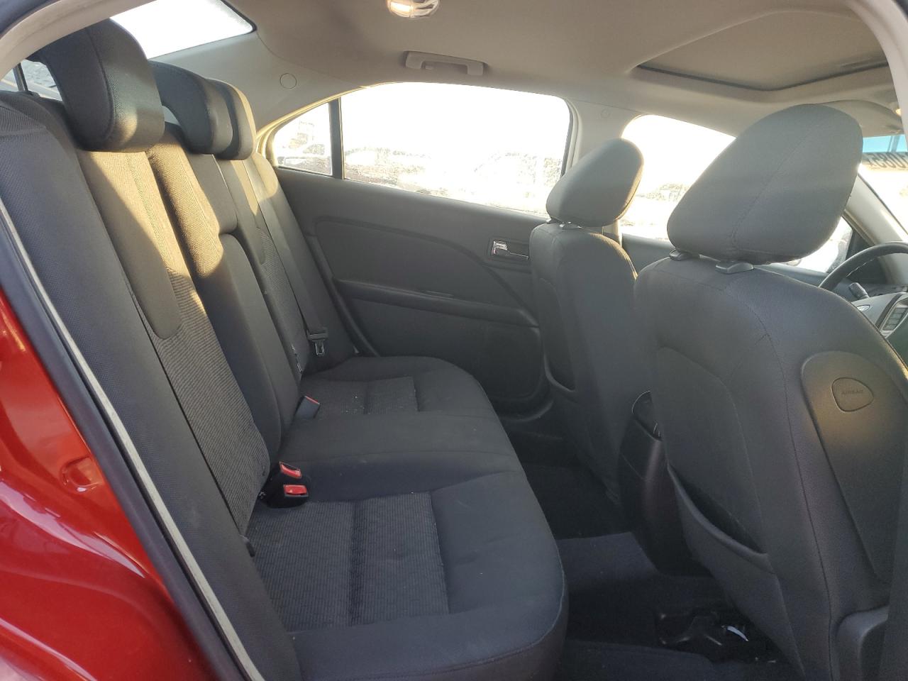 2010 Ford Fusion - Image 10