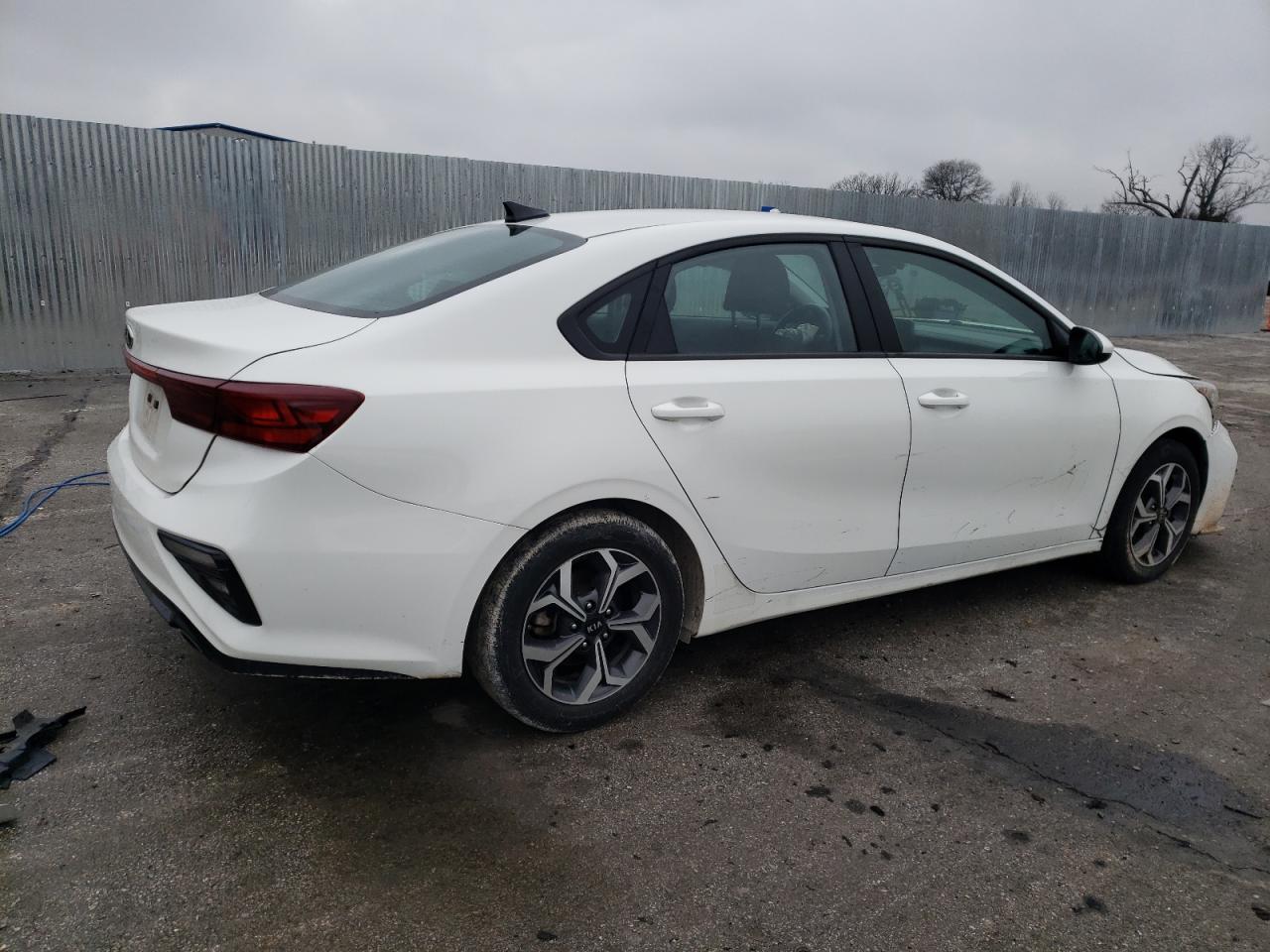2021 Kia Forte - Image 3