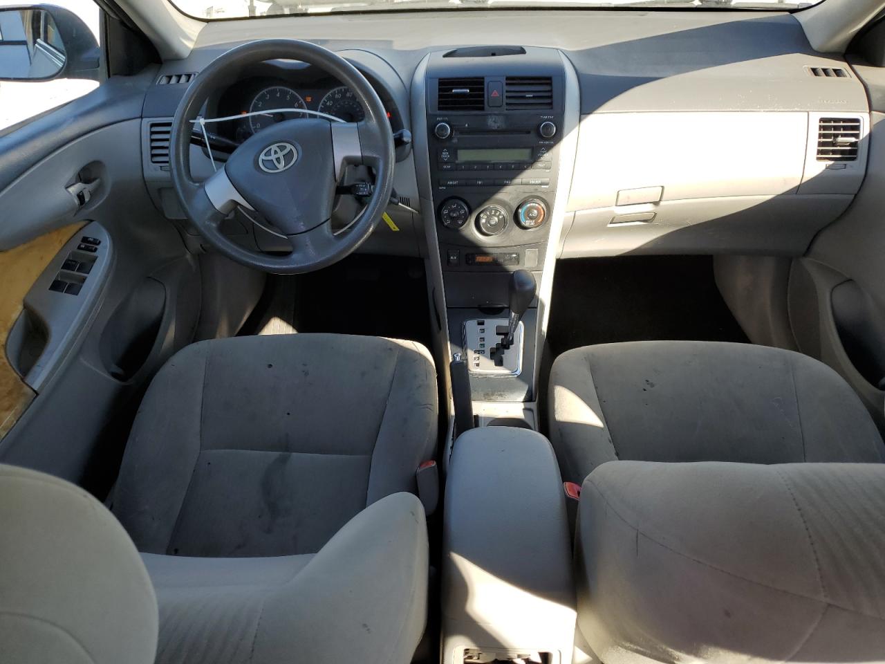 2010 Toyota Corolla - Image 8