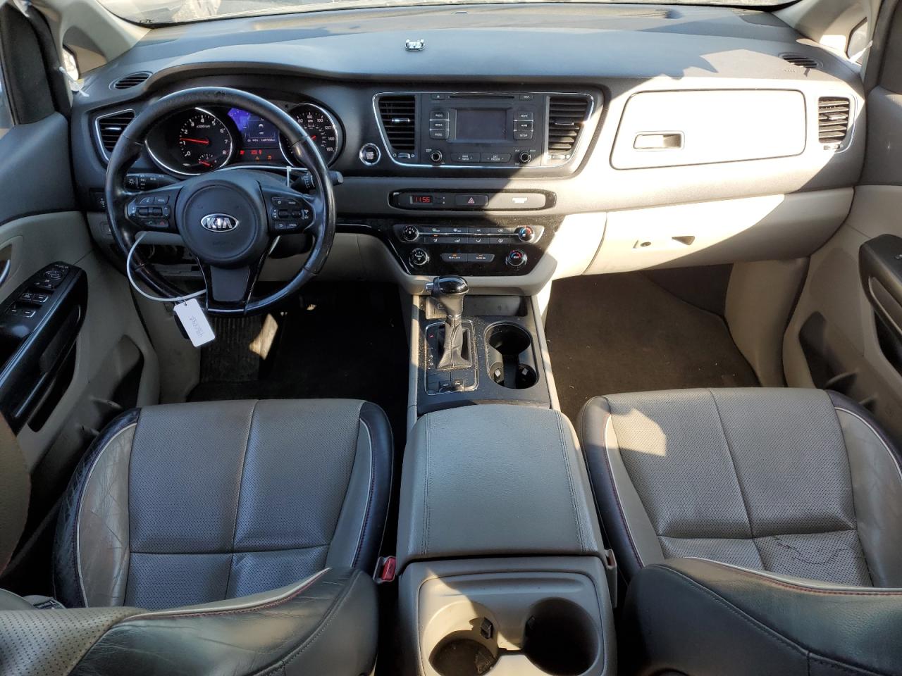 2016 Kia Sedona - Image 8