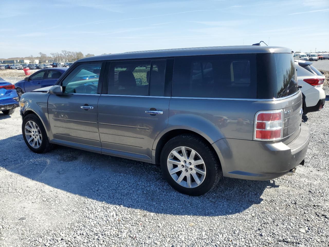 2009 Ford Flex - Image 2