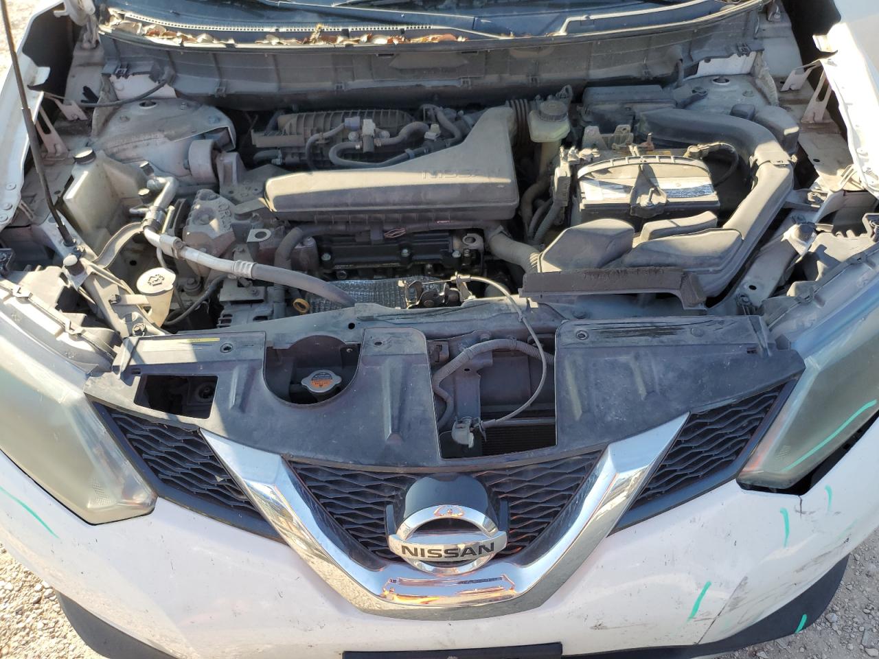 2015 Nissan Rogue - Image 12