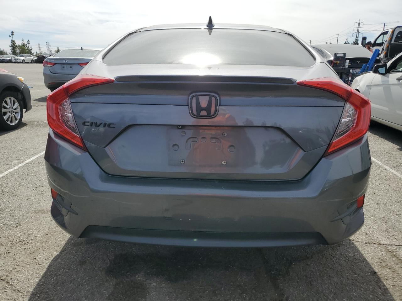 2016 Honda Civic - Image 6