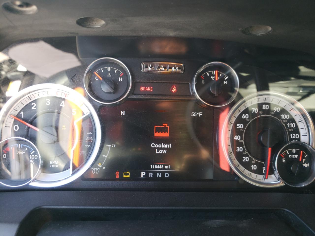 2014 RAM 3500 - Image 9