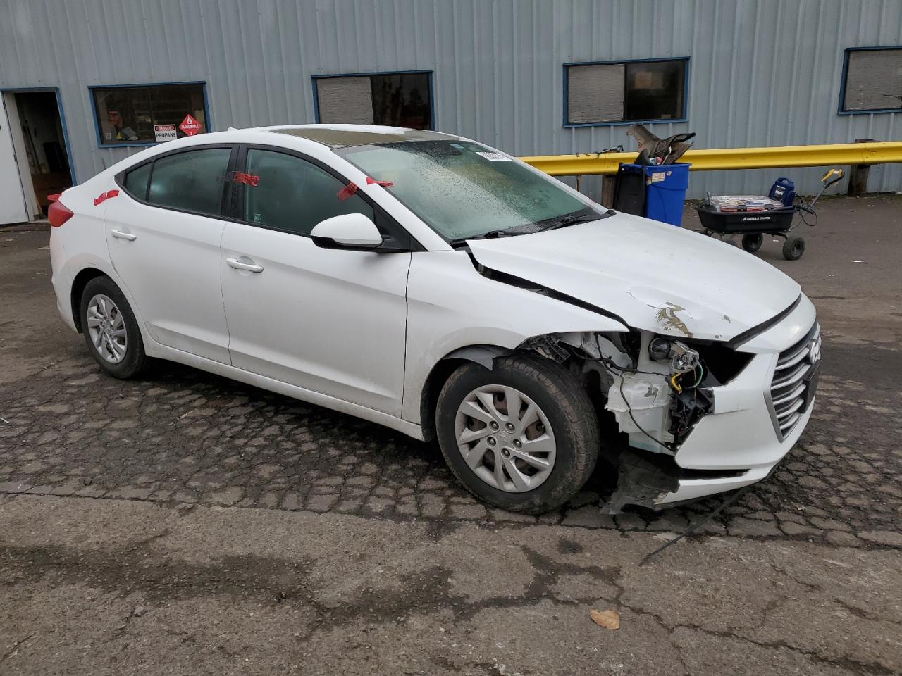 2017 Hyundai Elantra - Image 4