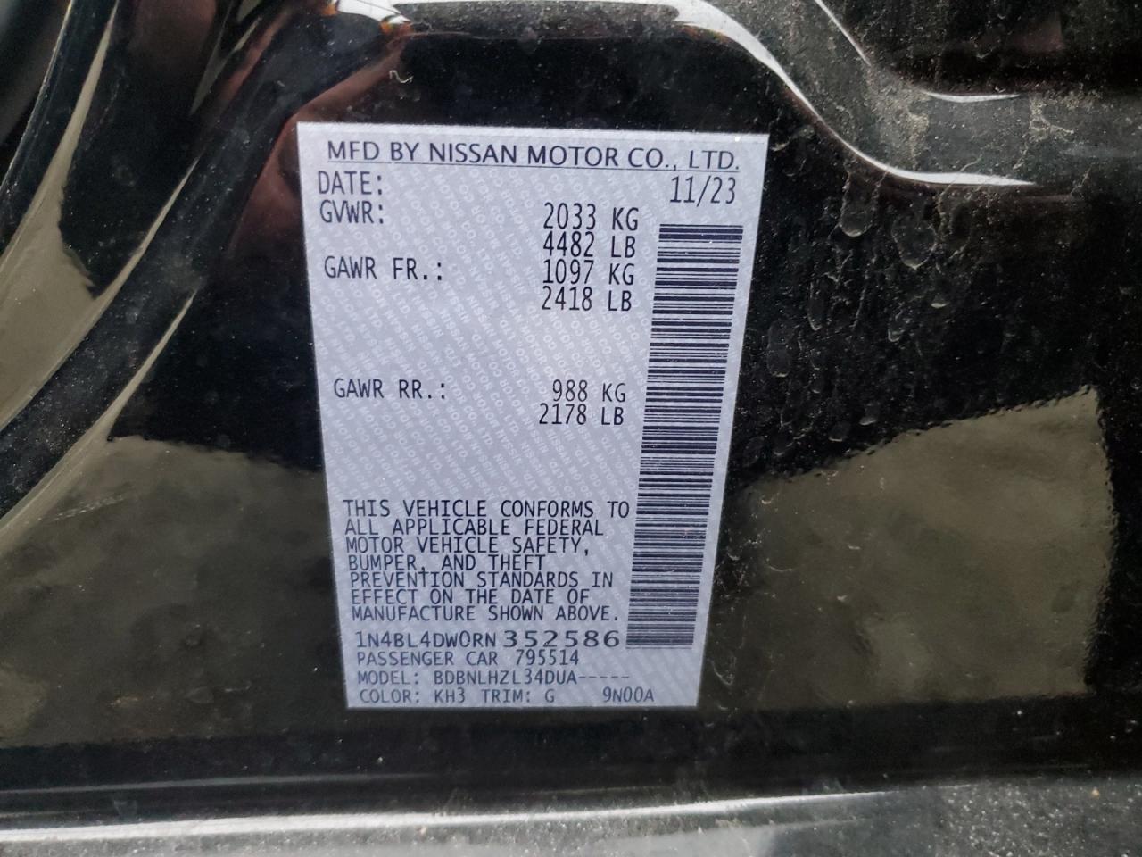 2024 Nissan Altima - Image 12