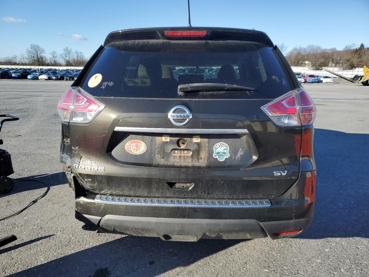 2015 Nissan Rogue - Image 6