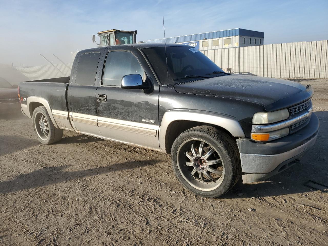 2001 Chevrolet Silverado - Image 4