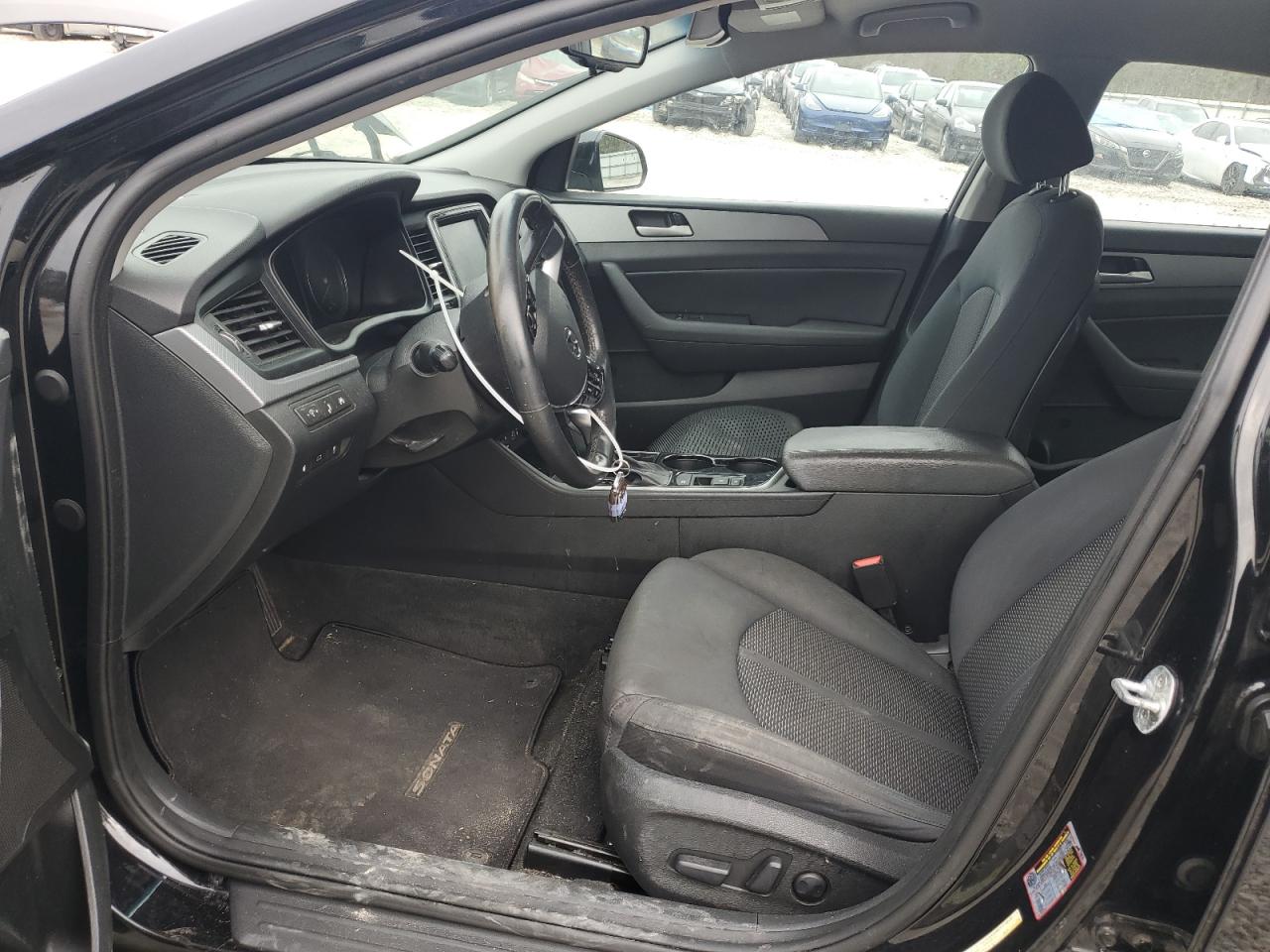 2018 Hyundai Sonata - Image 7