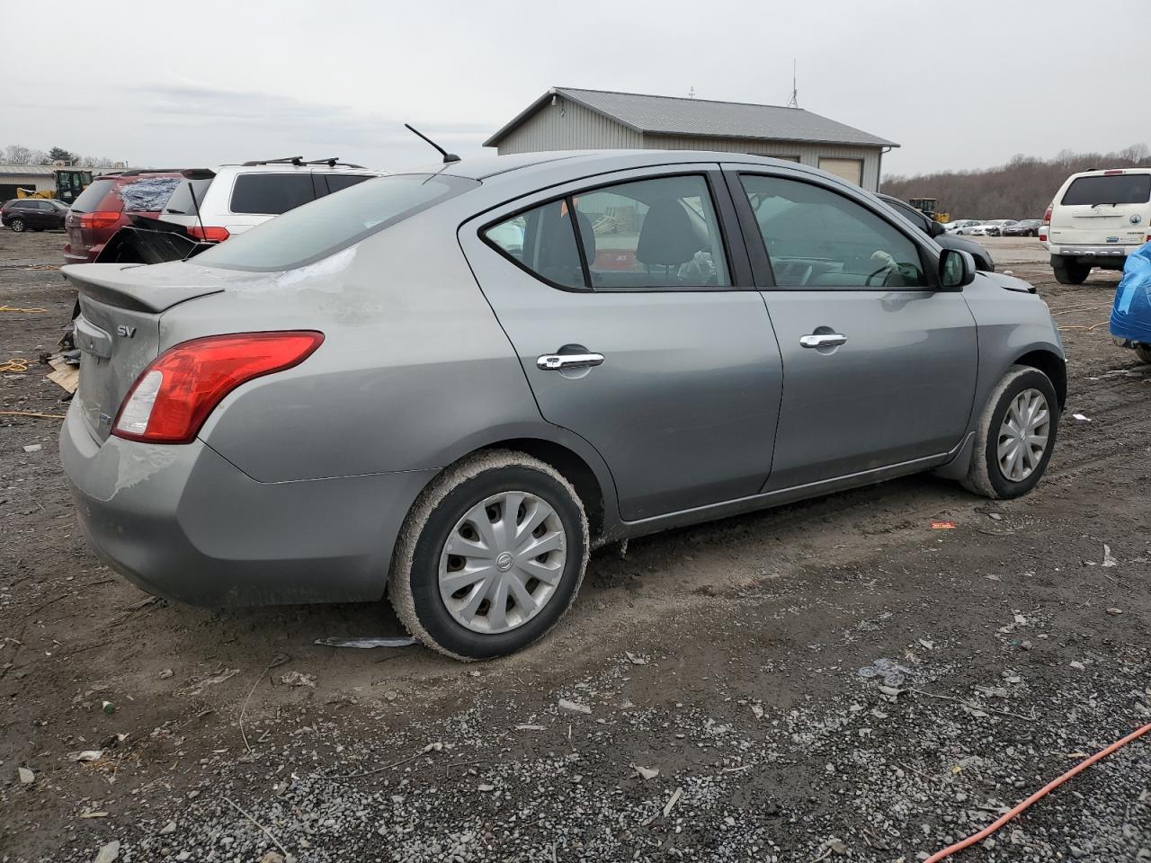 2013 Nissan Versa - Image 3