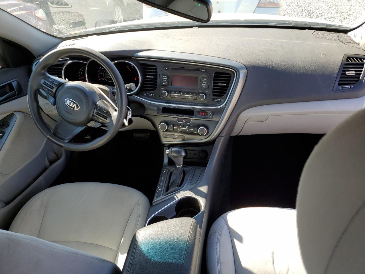 2015 Kia Optima - Image 8