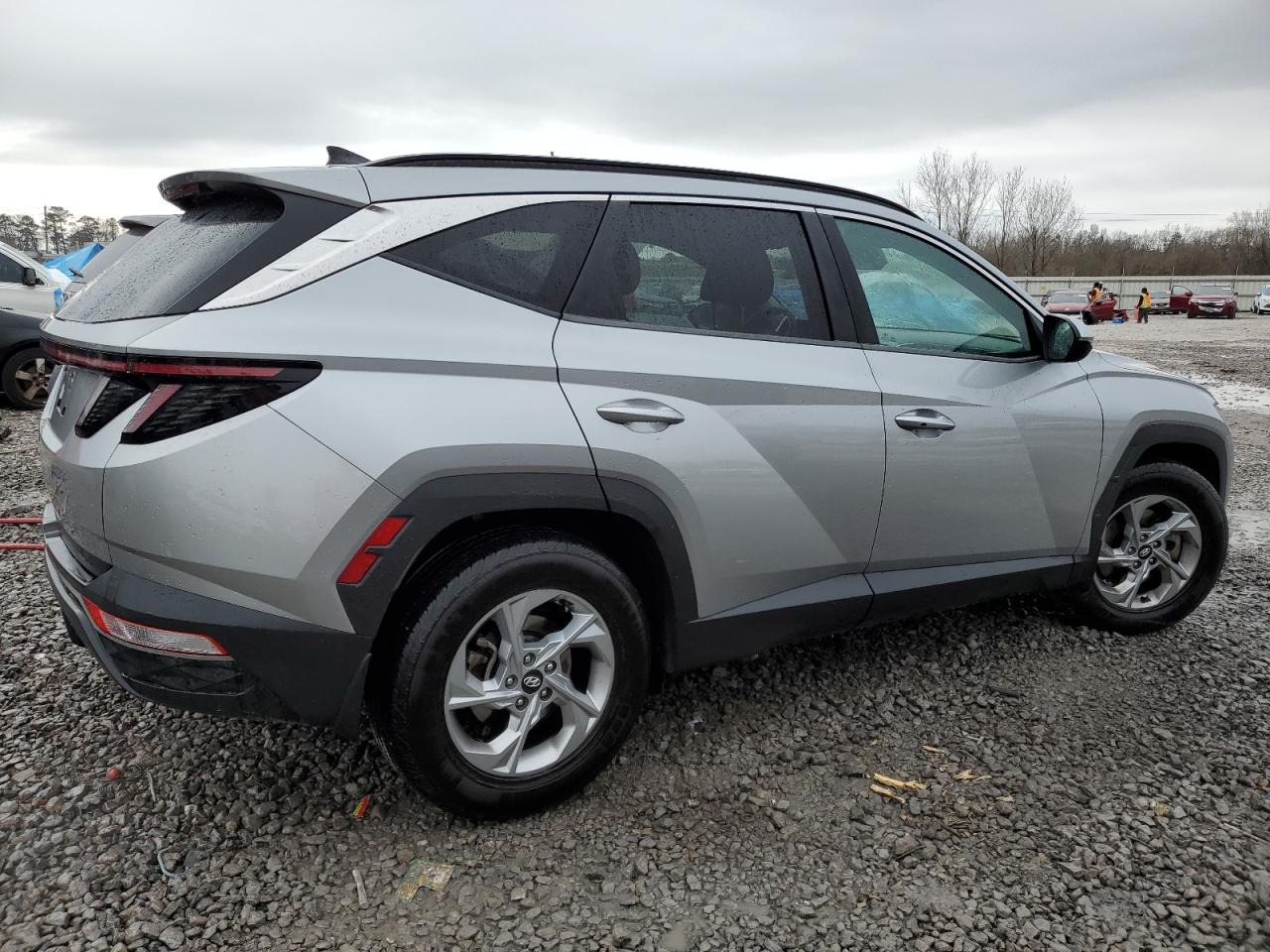 2022 Hyundai Tucson - Image 3