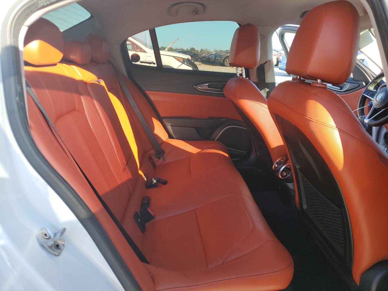 2018 Alfa Romeo Giulia VIN: ZARFAEBN8J7565396 Lot: 46655995
