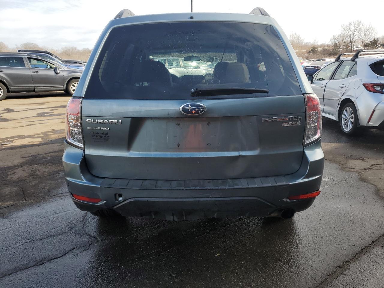 2010 Subaru Forester - Image 6