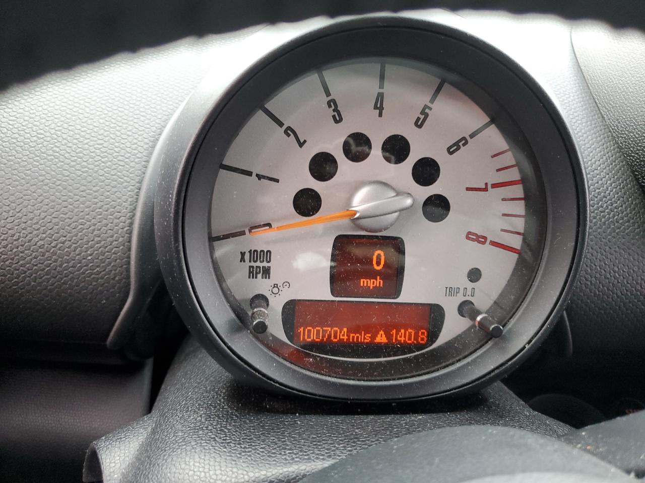 2014 MINI Cooper - Image 9
